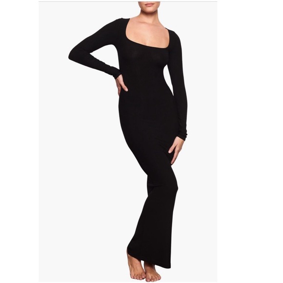 SKIMS Dresses & Skirts - Skims Soft Lounge Long Sleeve Dress